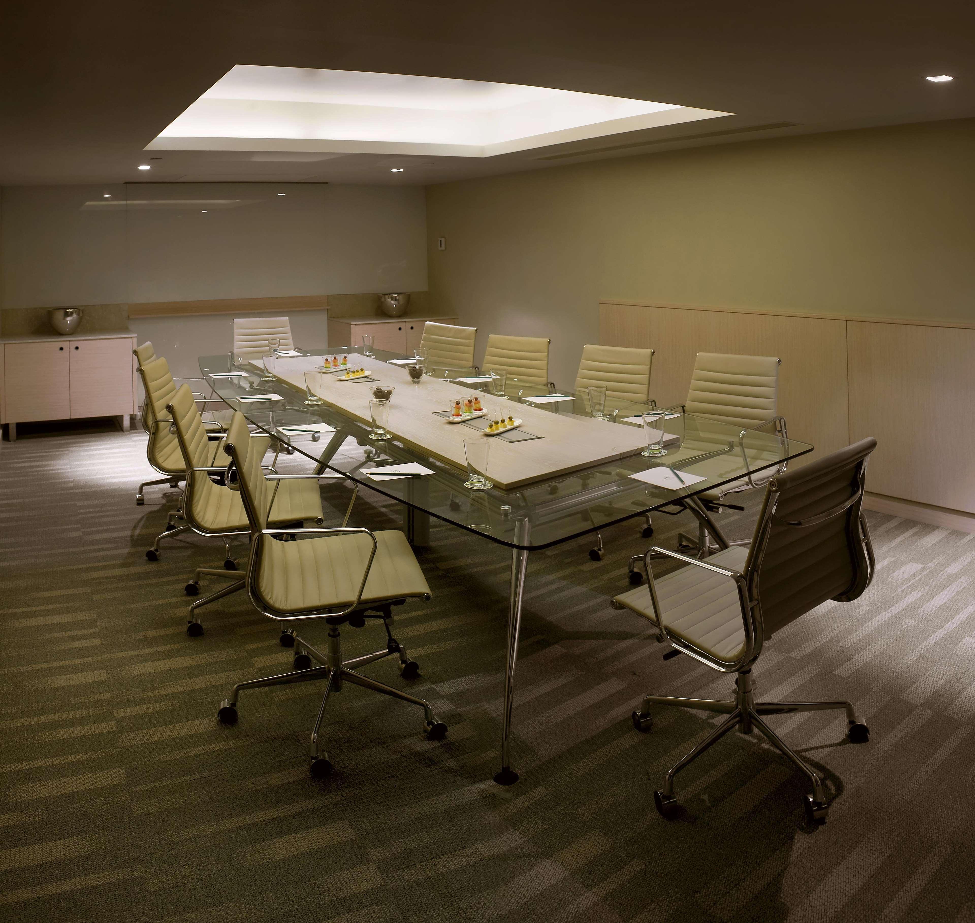 Hotel Pullman Chennai Anna Salai - Premium Brand By Accor Exterior foto