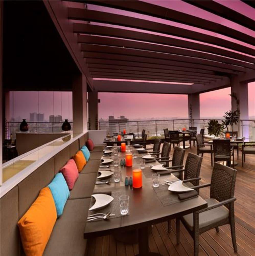 Hotel Pullman Chennai Anna Salai - Premium Brand By Accor Exterior foto